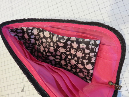 20170827L字ファスナー長財布２