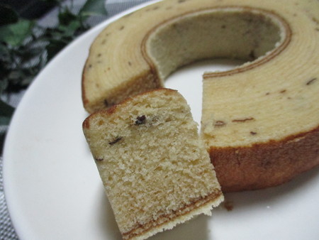 ラムレーズン入りバームクーヘン