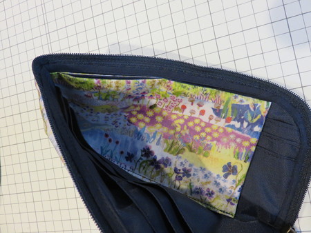 20170827L字ファスナー長財布３