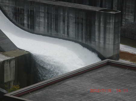 ２０宇奈月ダム１４：１１