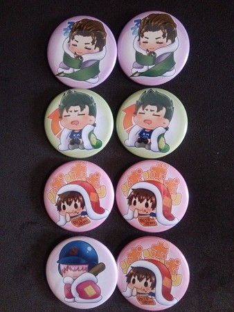 ダイヤのＡ ふとんむし缶バッジ、向かって右列と春市、交換or買い取りして下さる方、いらっしゃらないかな(^^ゞ