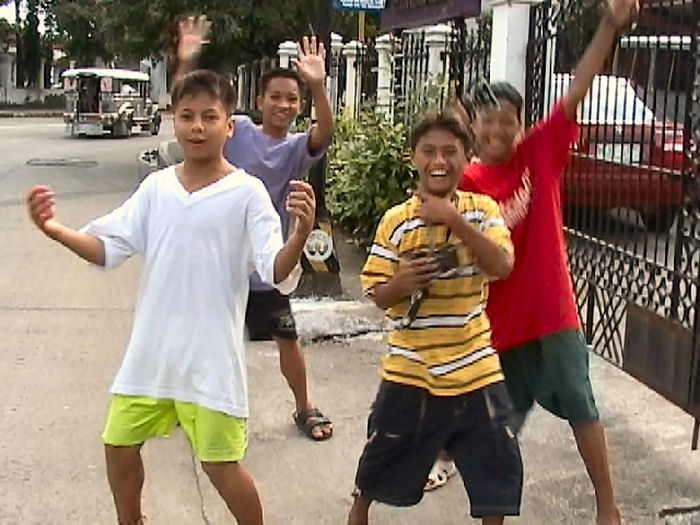 Ｆマニラの笑顔１６キアポ