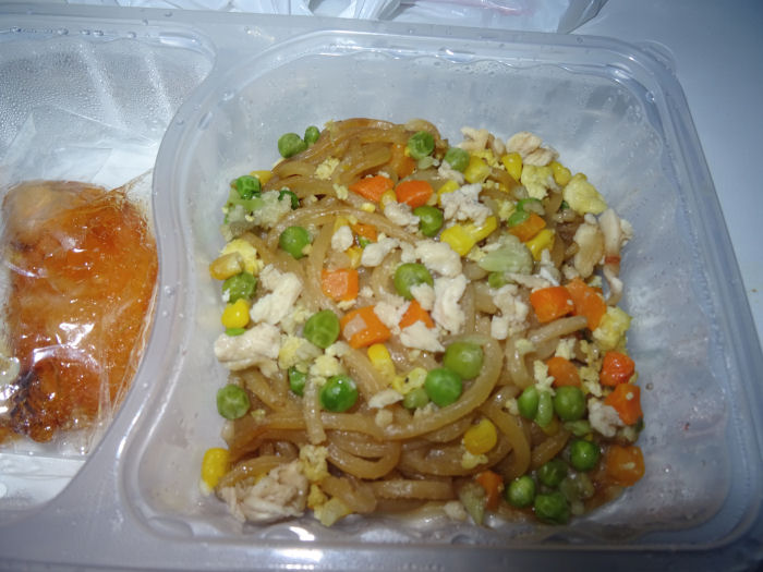 ヤンゴンコンビニ弁当０４