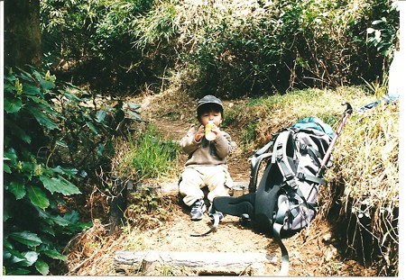 たっ君2歳満観峰登り