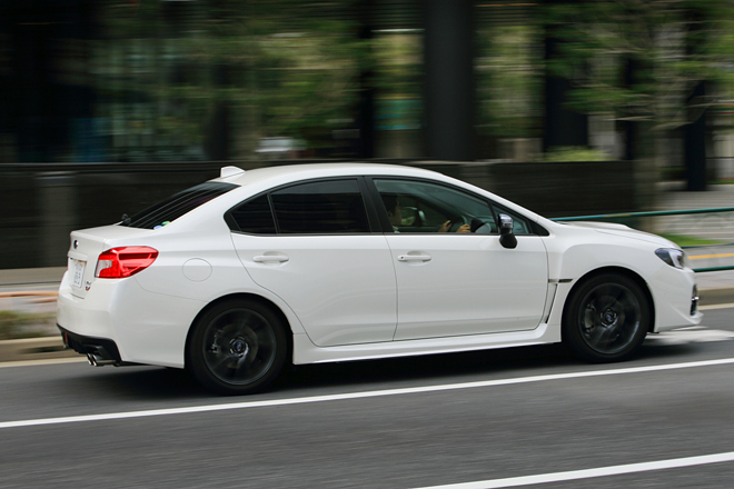 グレードは「2.0GT EyeSight」と、ビルシュタイン製ダンパーやトランクリッドスポイラーなどを標準装備する「2.0GT-S EyeSight」の2種類。