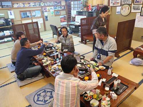 72e382569142c2b31454b0388f8a7817